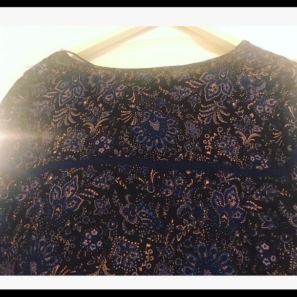 NWT Francesca's Top - Picture 8 of 8